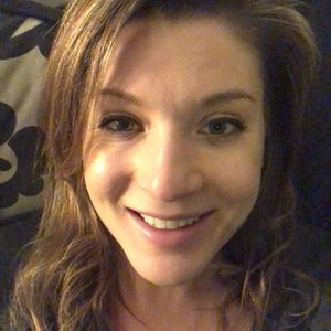 Meet your Posher, Karissa